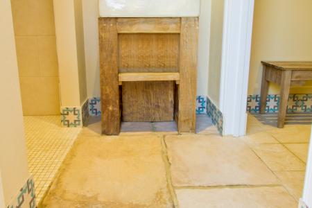 Limestone with Satin Sealant