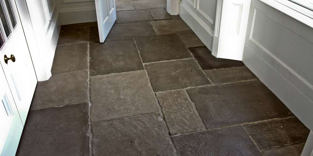 Flagstone floor for cottage 